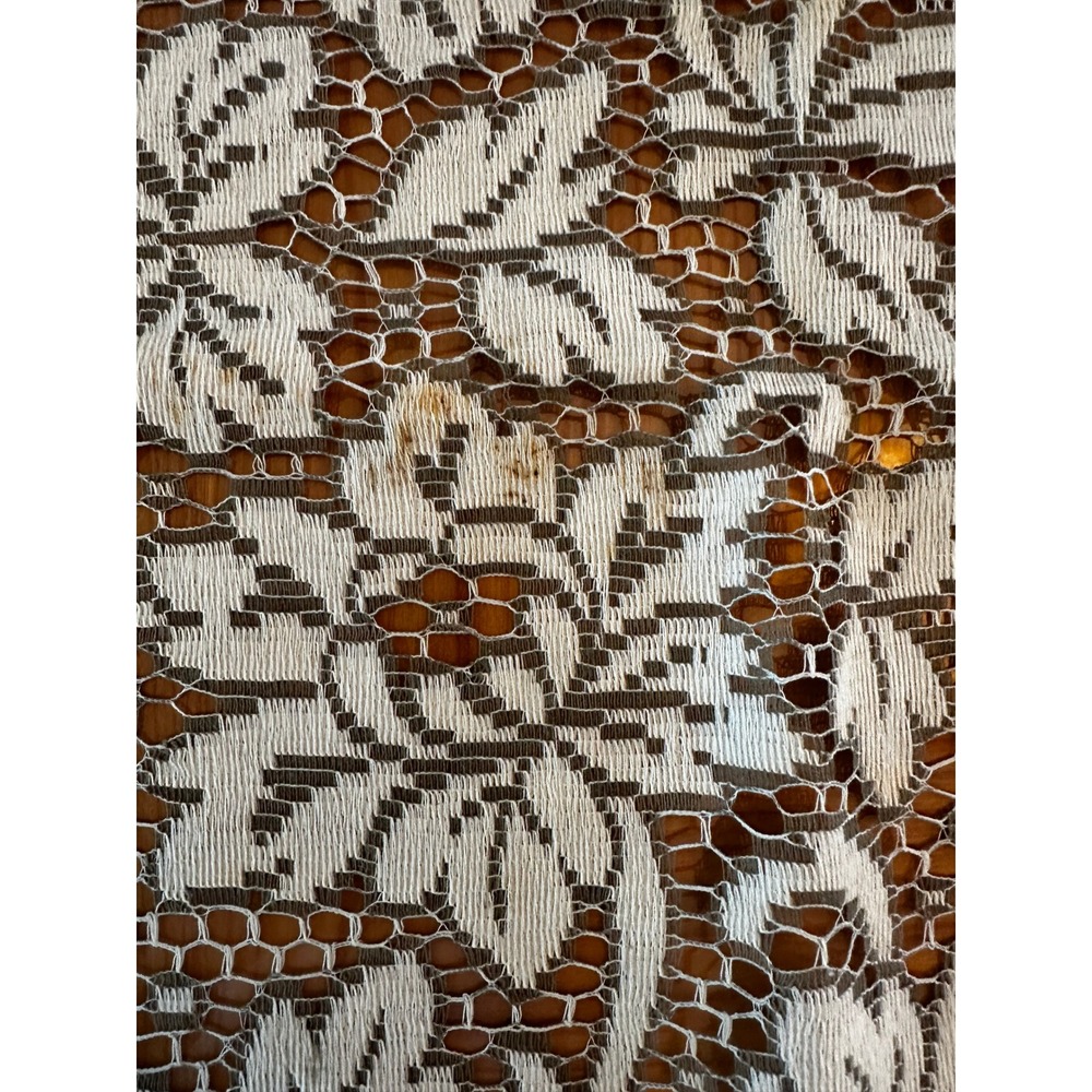 Vintage Lace Tablecloth Made in Great Britain Floral Medallion Cream Brown Rect - Picture 4 of 8